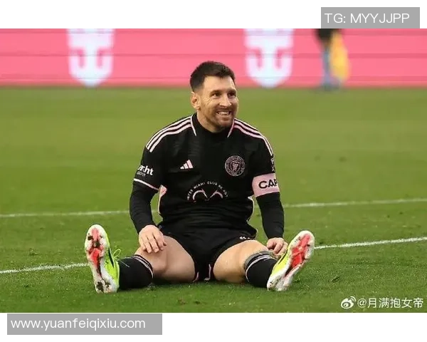 瘦瘦的足球明星究竟是谁他在球场上的表现为何如此出色 瘦瘦的足球明星究竟是谁他在球场上的表现为何如此出色